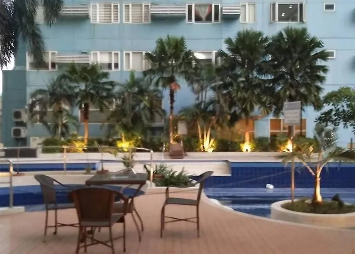 Citispace 1br Condotel At Ridgewood Towers Near Bgc Airport #rw11a Manila