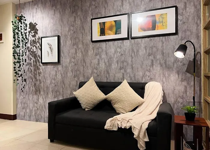 Citispace 1br Condotel At Ridgewood Towers Near Bgc Airport #rw11a Apartment *
