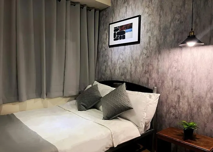 Citispace 1br Condotel At Ridgewood Towers Near Bgc Airport #rw11a *